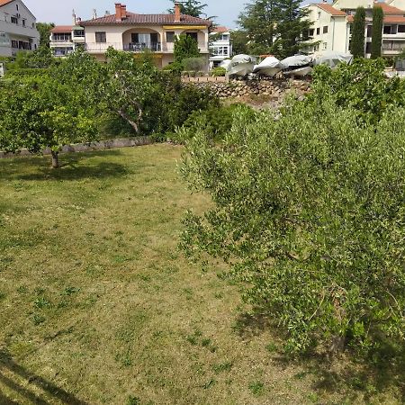 Apartman Avsec Krk Town Eksteriør bilde